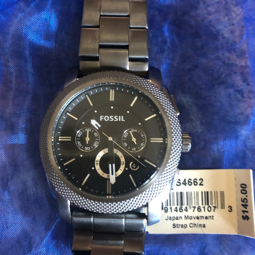 Men’s Fossil watch.  New with tag.
